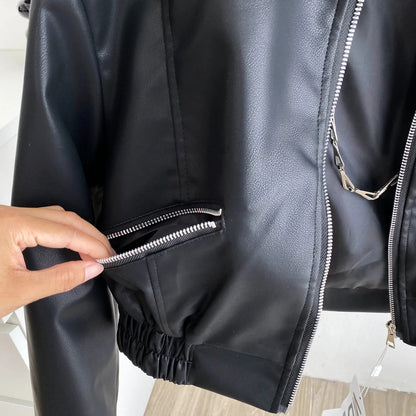 Crop leather jacket